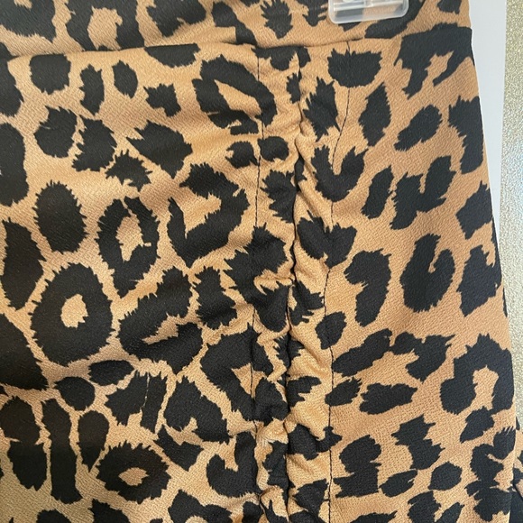 Boohoo Animal print skirt with side rouging and tie - Picture 4 of 4